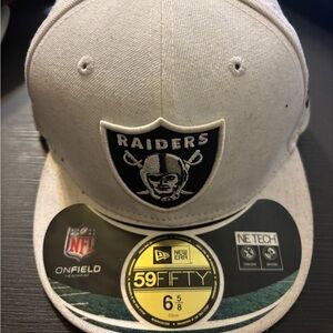 New Era Oakland Raiders NFL On Field Fitted Cap Black UV USA